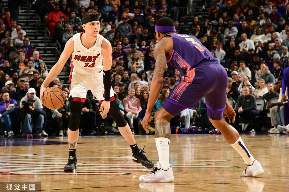 冠賽場上 冠賽場上